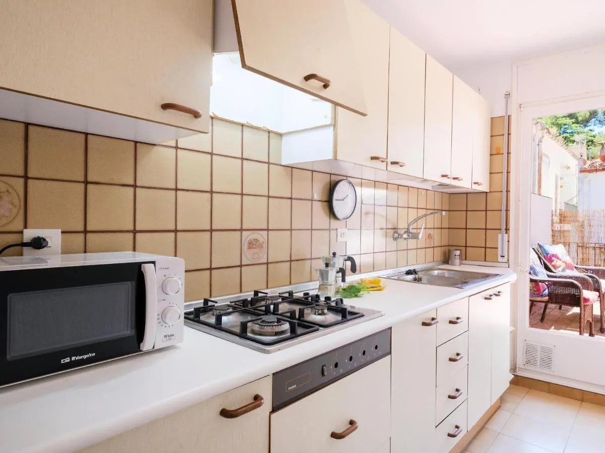 Acogedor Apartamento Situado A 50 Metros De La Preciosa Playa De Llafranc Con Gran Terraza Chill Out